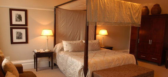 7 Worcester Street Bedroom