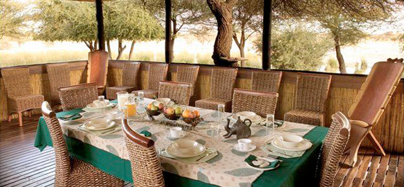 Edo's Camp - Dining Room
