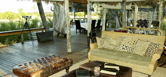 Little Mombo - Lounge