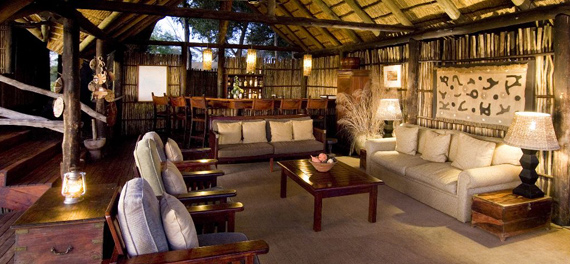Duba Plains Camp - Lounge