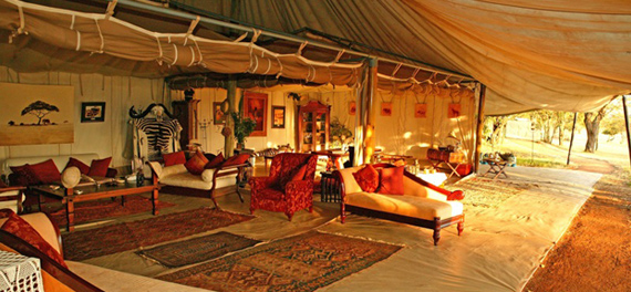 Cottar's 1920's - Lounge