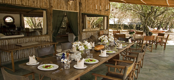 Richard's Camp - Lounge