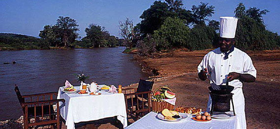 Samburu Intrepids - Breakfast
