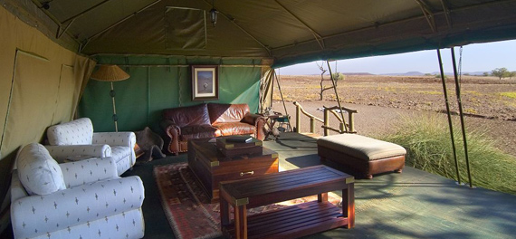 Desert Rhino Camp - Lounge