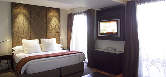 Kensington Place - Bedroom