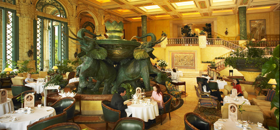 The Palace of the Lost City - Crystal Court Restaurant