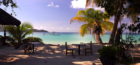 Cafe Des Arts - Beach View